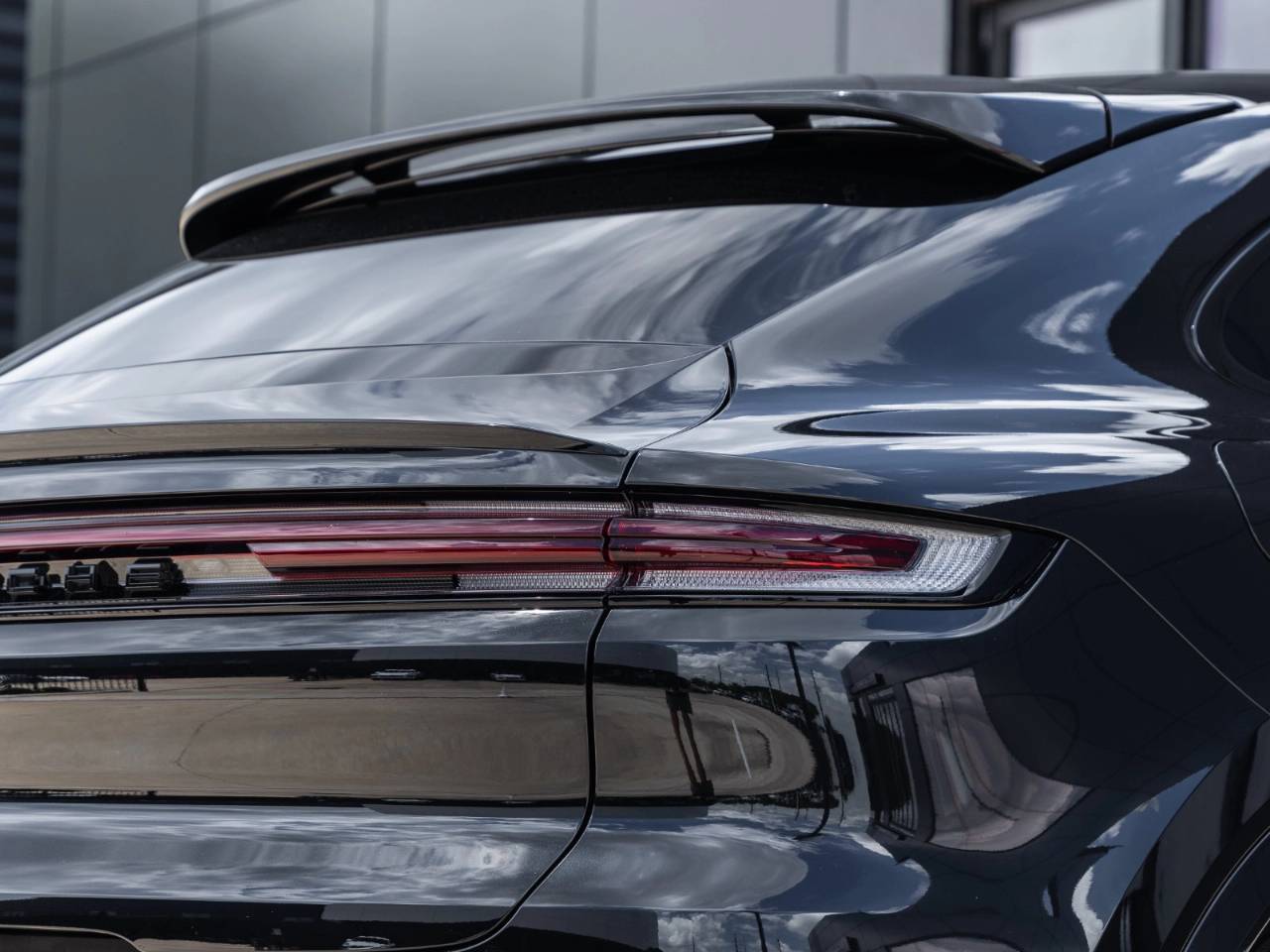2025 Porsche Cayenne Cayenne E-Hybrid Coupe