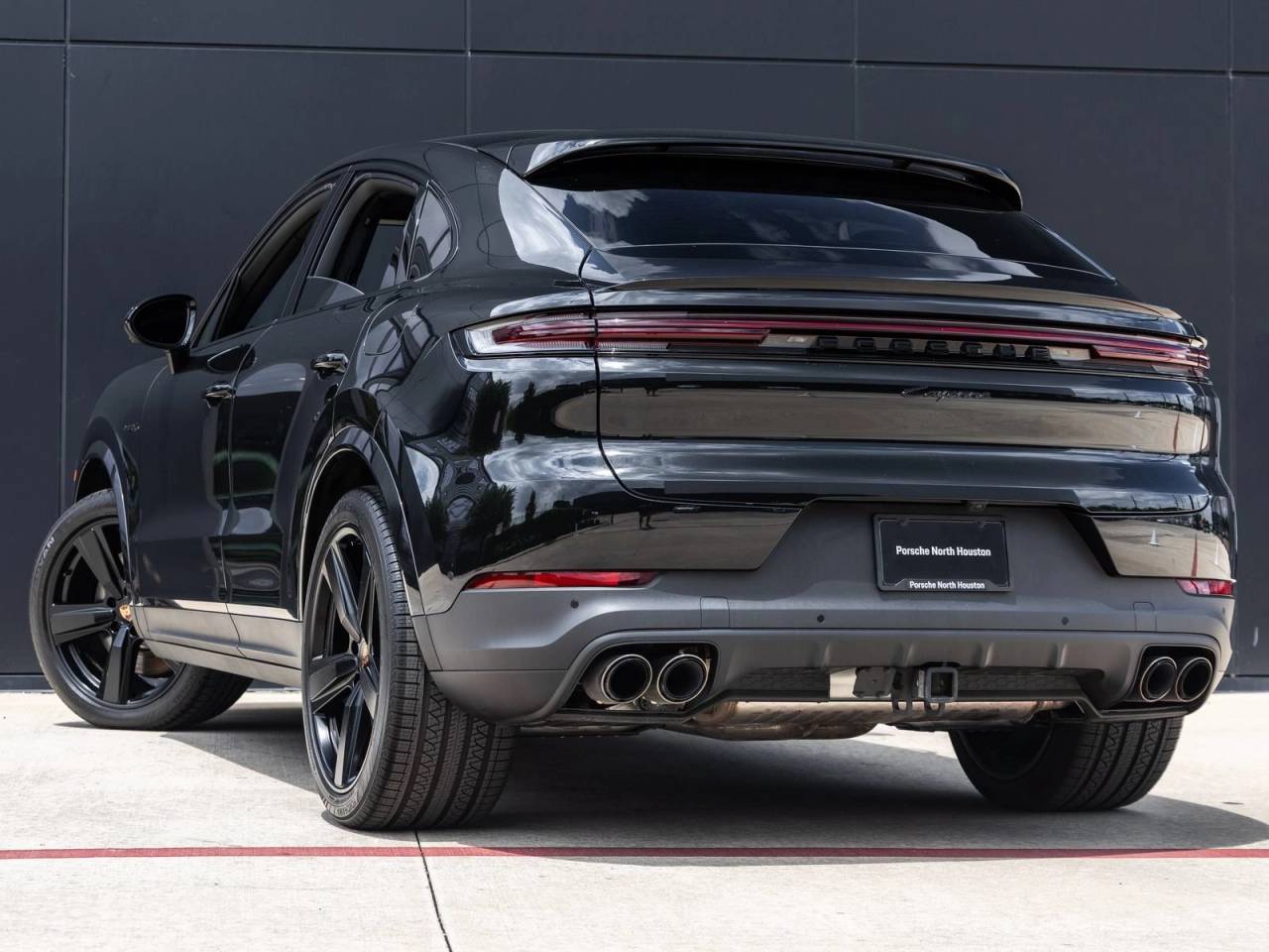 2025 Porsche Cayenne Cayenne E-Hybrid Coupe