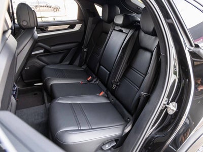 2025 Porsche Cayenne E-Hybrid Coupe