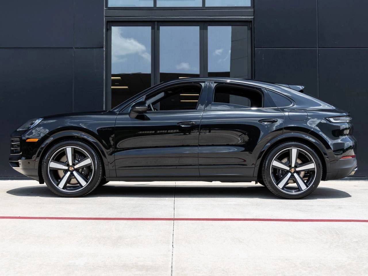2025 Porsche Cayenne E-Hybrid Coupe