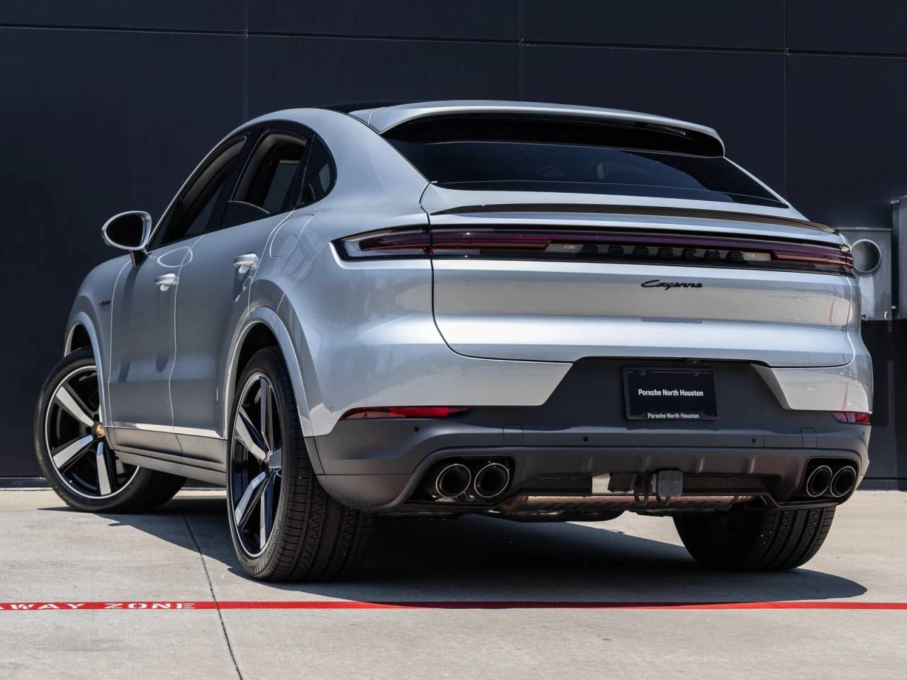 2025 Porsche Cayenne Cayenne E-Hybrid Coupe