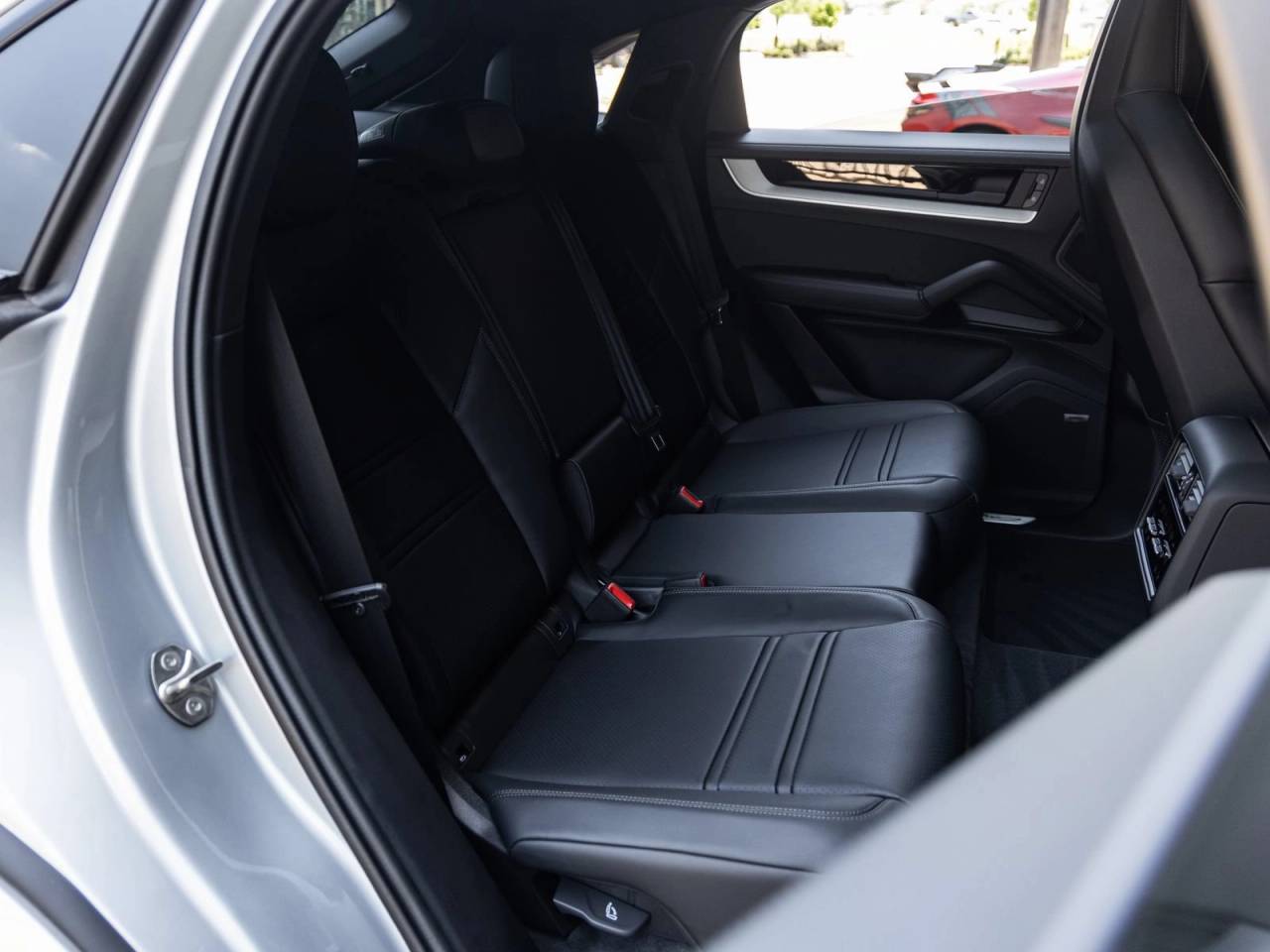 2025 Porsche Cayenne Cayenne E-Hybrid Coupe