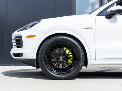 2020 Porsche Cayenne E-Hybrid Coupe Base