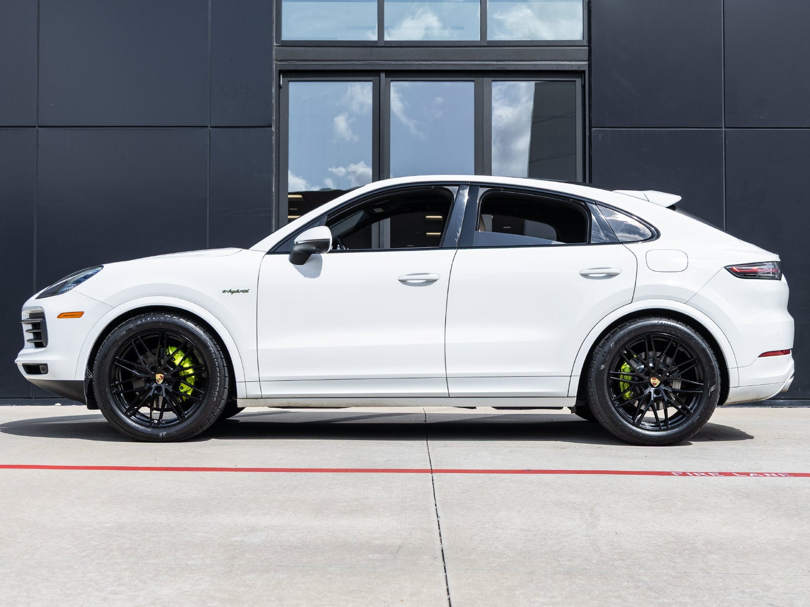 2020 Porsche Cayenne E-Hybrid Coupe Base