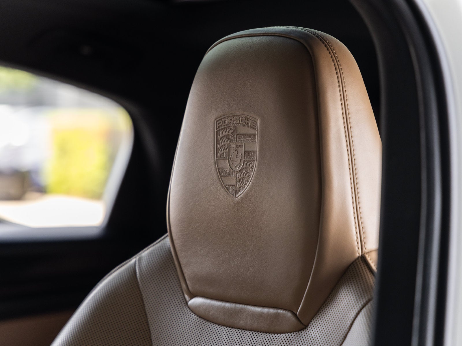 2020 Porsche Cayenne E-Hybrid Coupe Base