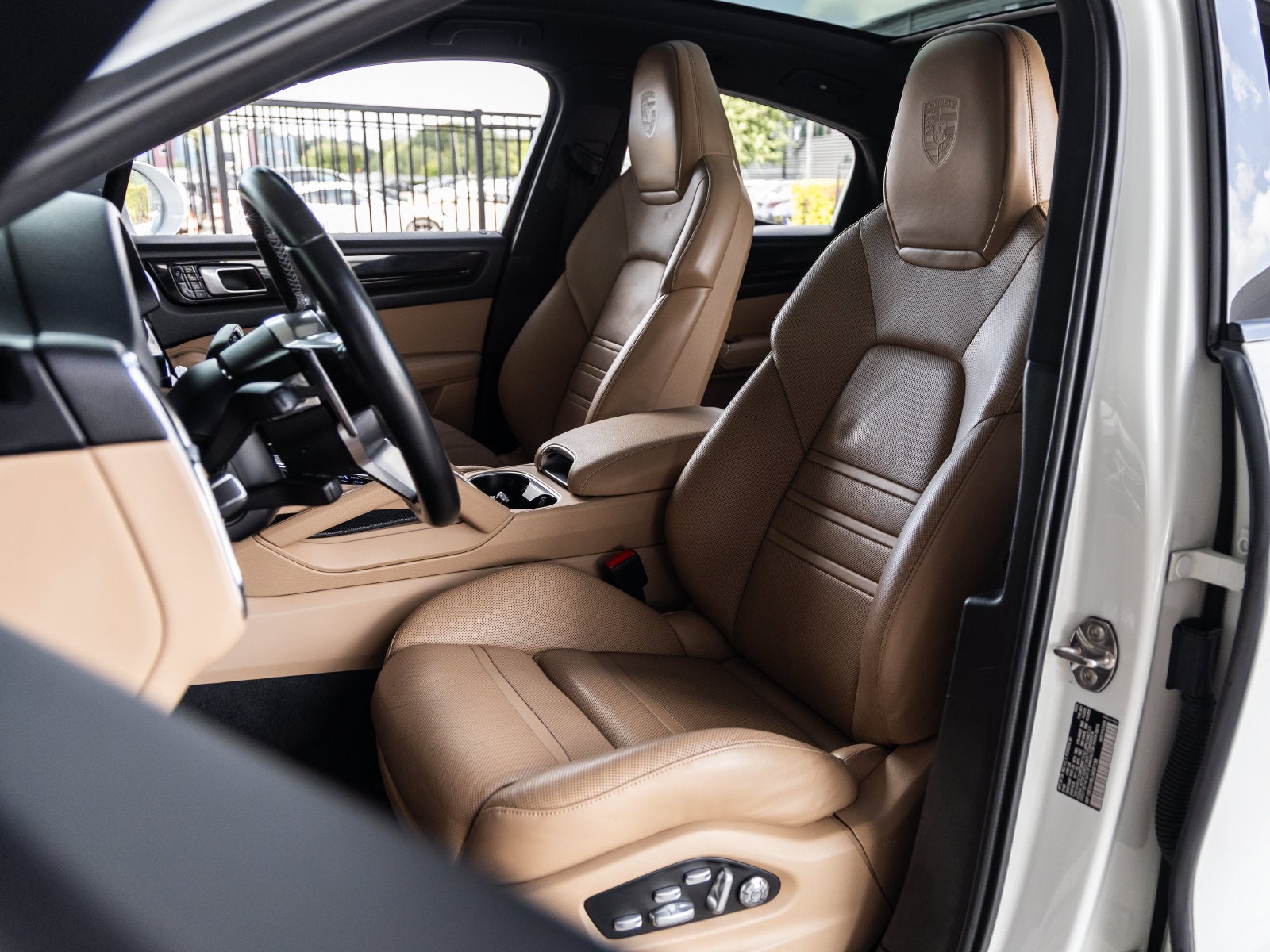 2020 Porsche Cayenne E-Hybrid Coupe Base