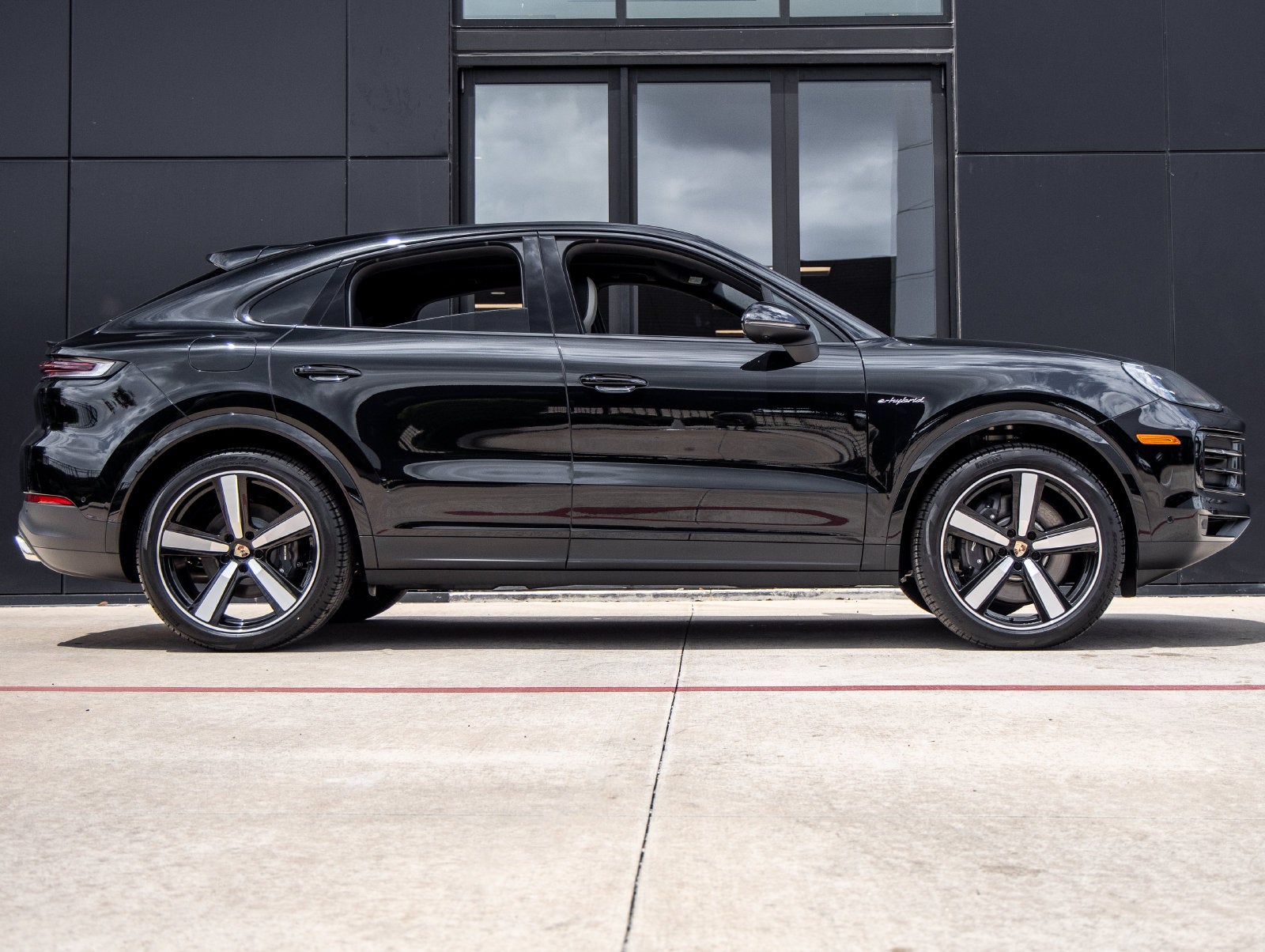 2025 Porsche Cayenne Cayenne E-Hybrid Coupe