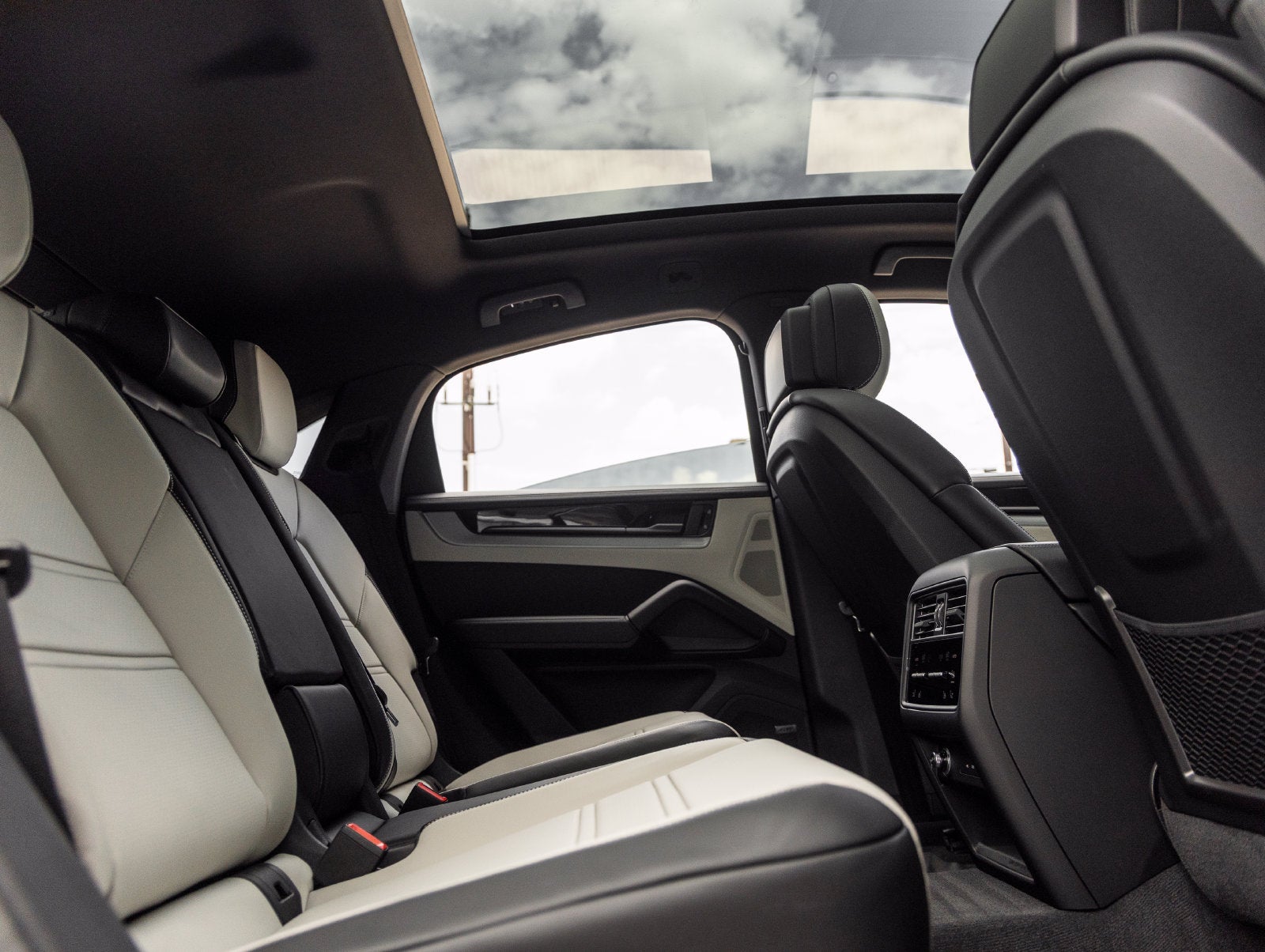 2025 Porsche Cayenne Cayenne E-Hybrid Coupe