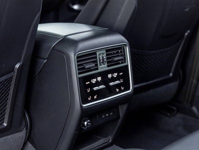 2025 Porsche Cayenne Cayenne GTS Coupe