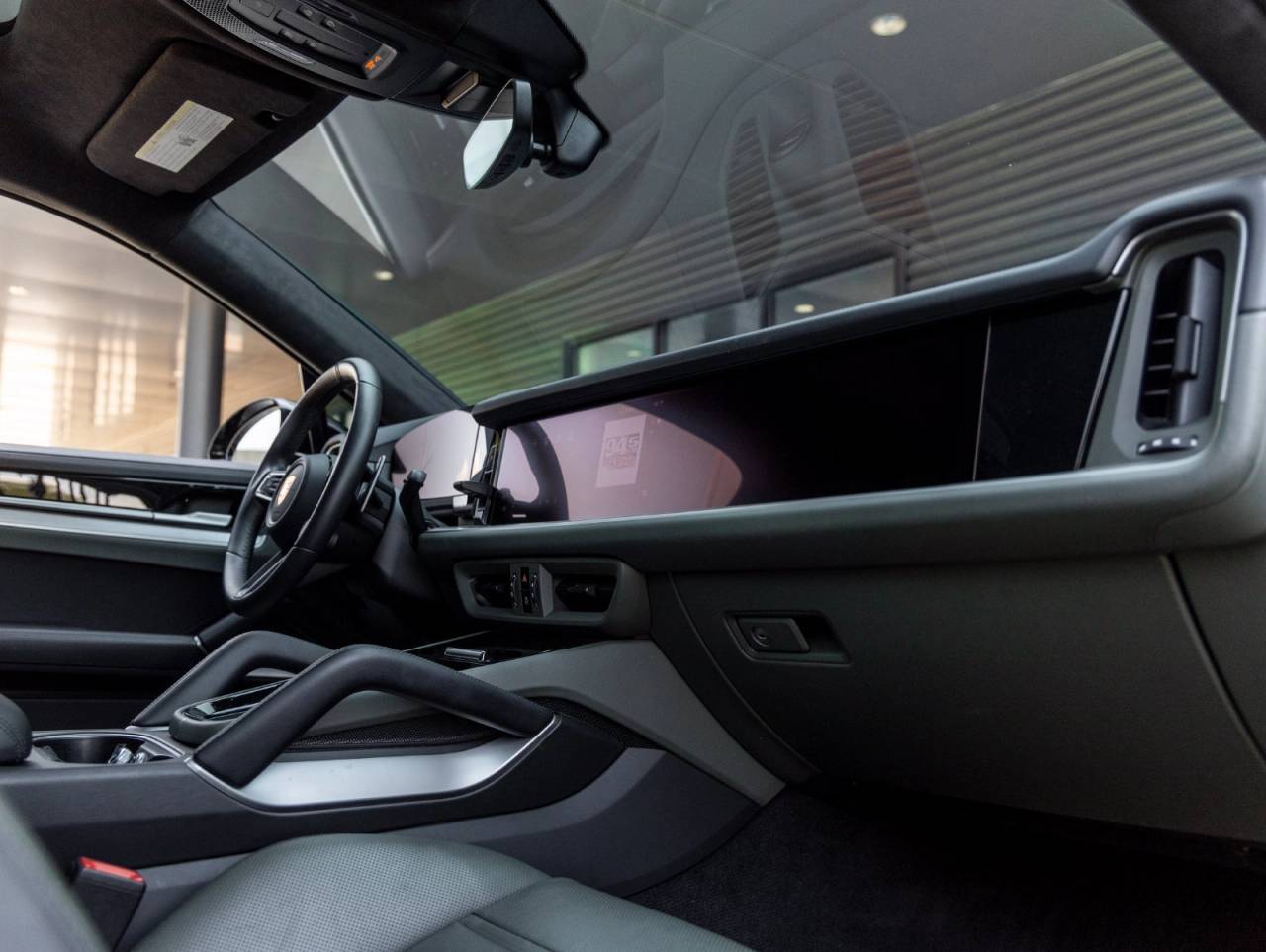 2025 Porsche Cayenne Cayenne GTS Coupe