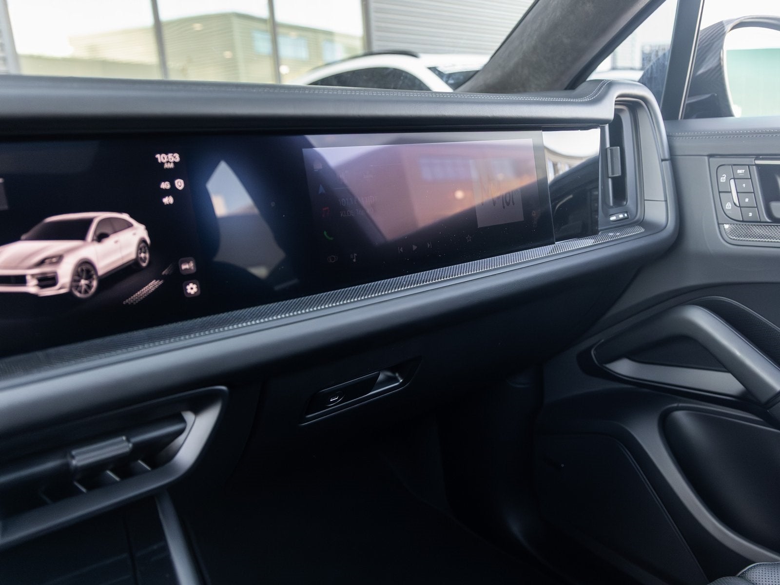 2025 Porsche Cayenne Coupe Cayenne GTS Coupe