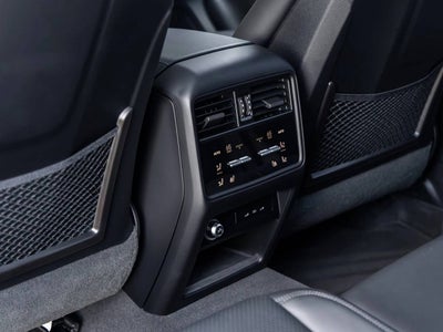 2025 Porsche Cayenne Coupe Cayenne GTS Coupe