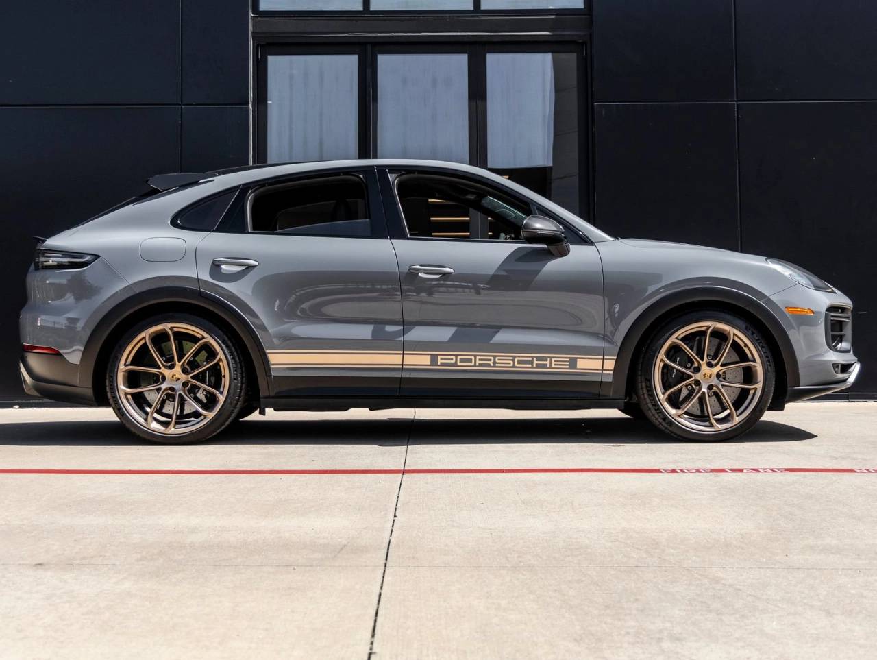 2022 Porsche Cayenne Cayenne Turbo GT (MY22)