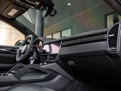 2022 Porsche Cayenne Cayenne Turbo GT (MY22)