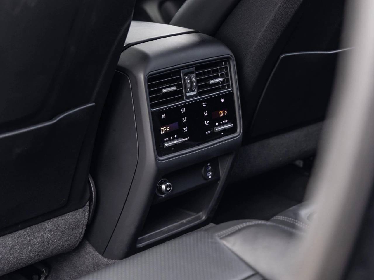 2023 Porsche Cayenne Turbo GT