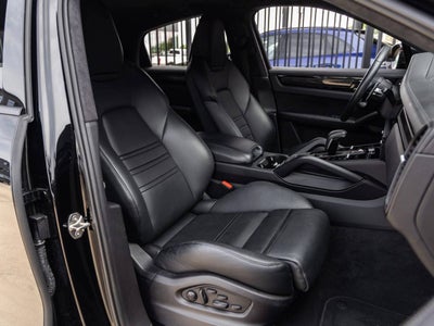 2023 Porsche Cayenne Turbo GT