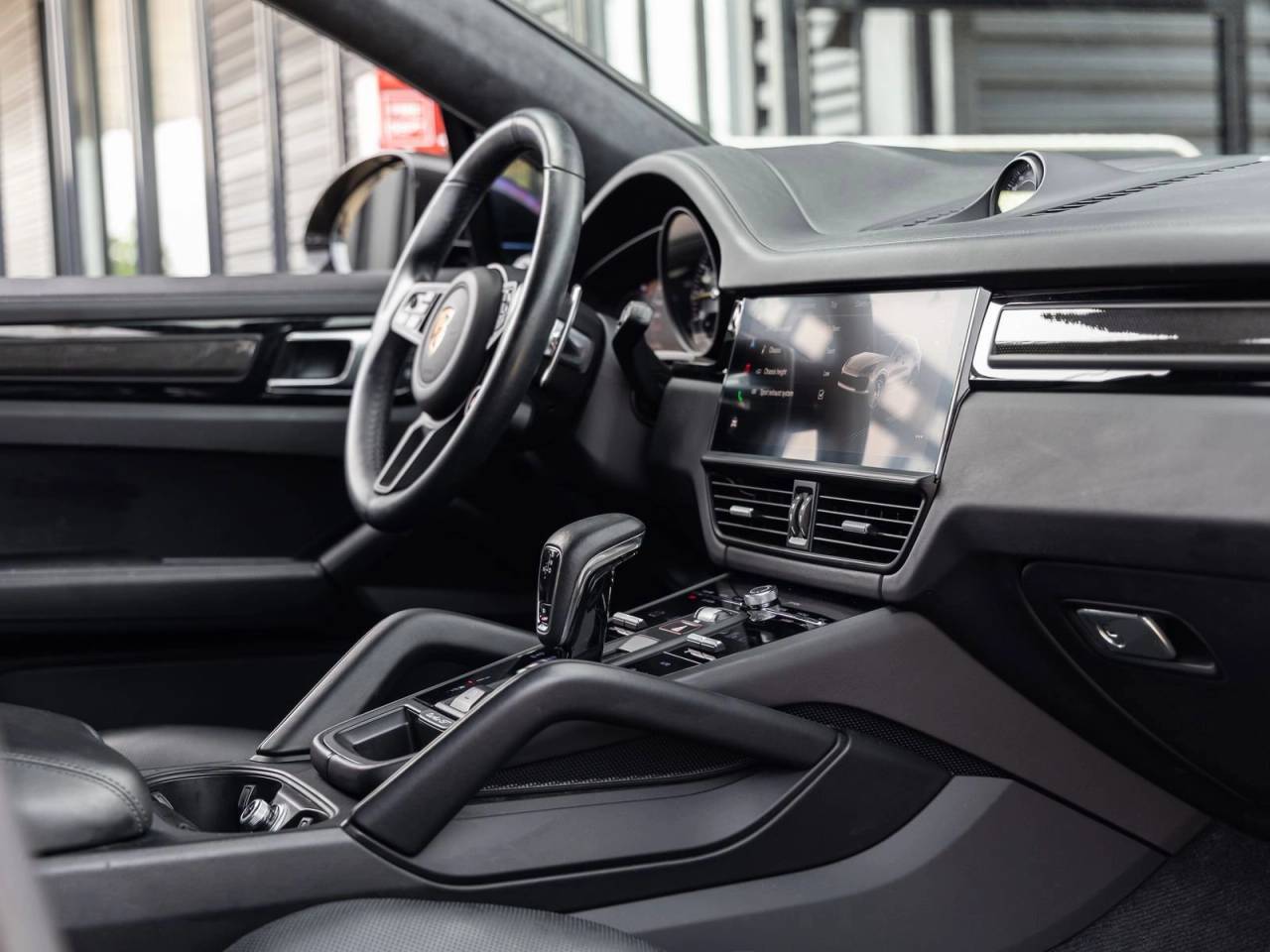 2023 Porsche Cayenne Turbo GT