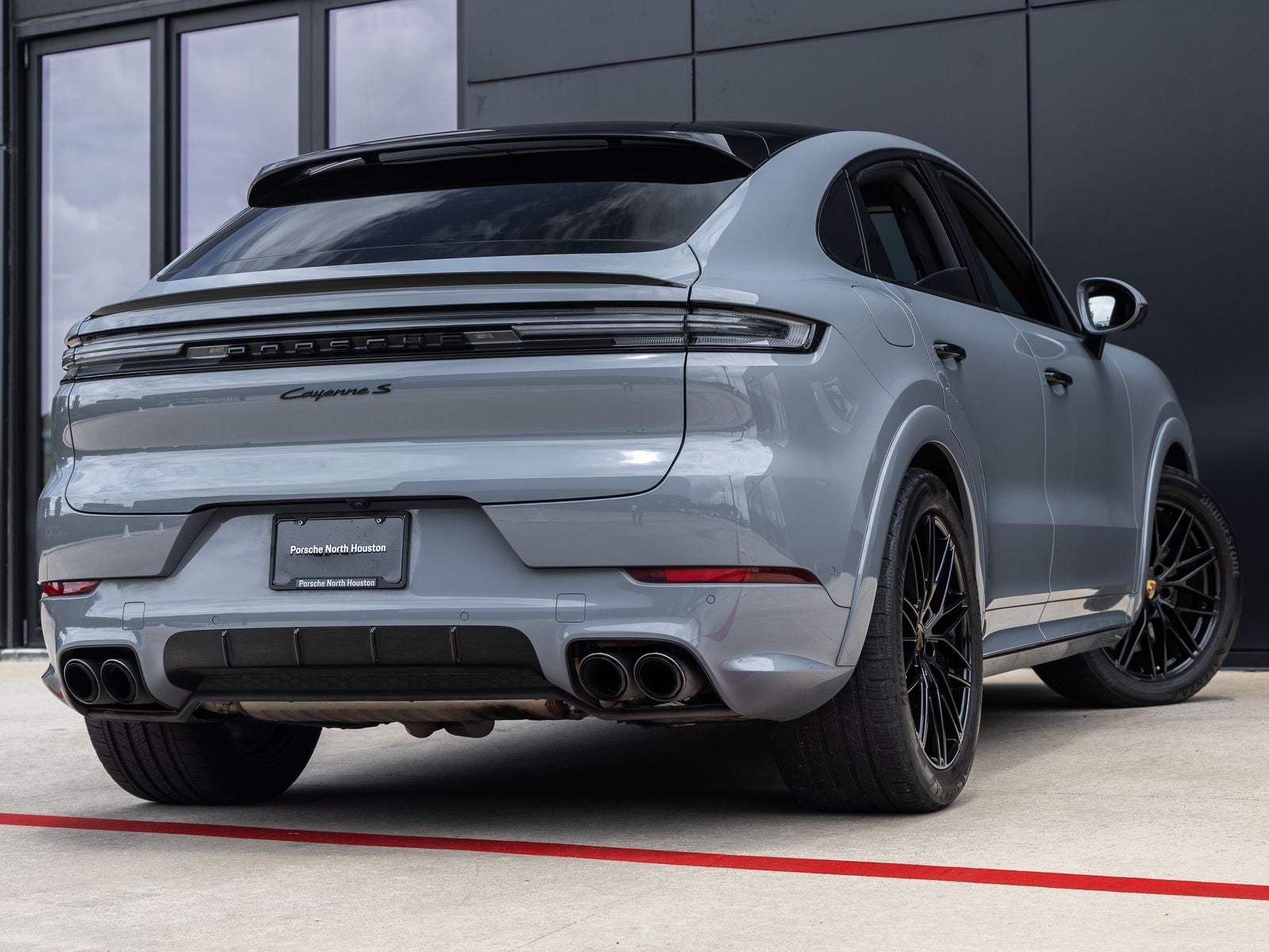 2024 Porsche Cayenne Coupe S