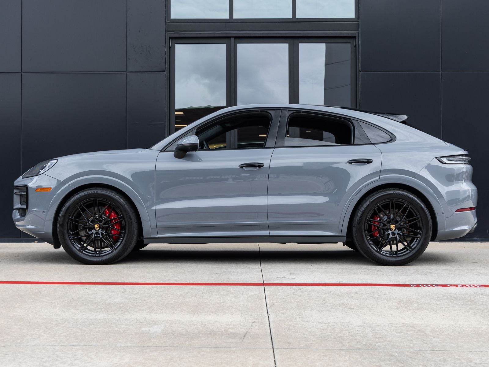 2024 Porsche Cayenne Coupe S