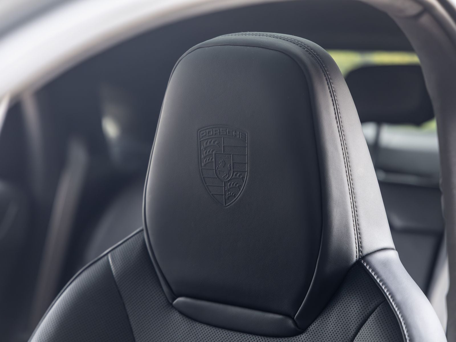 2024 Porsche Cayenne Coupe S