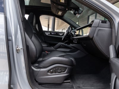 2024 Porsche Cayenne Coupe S