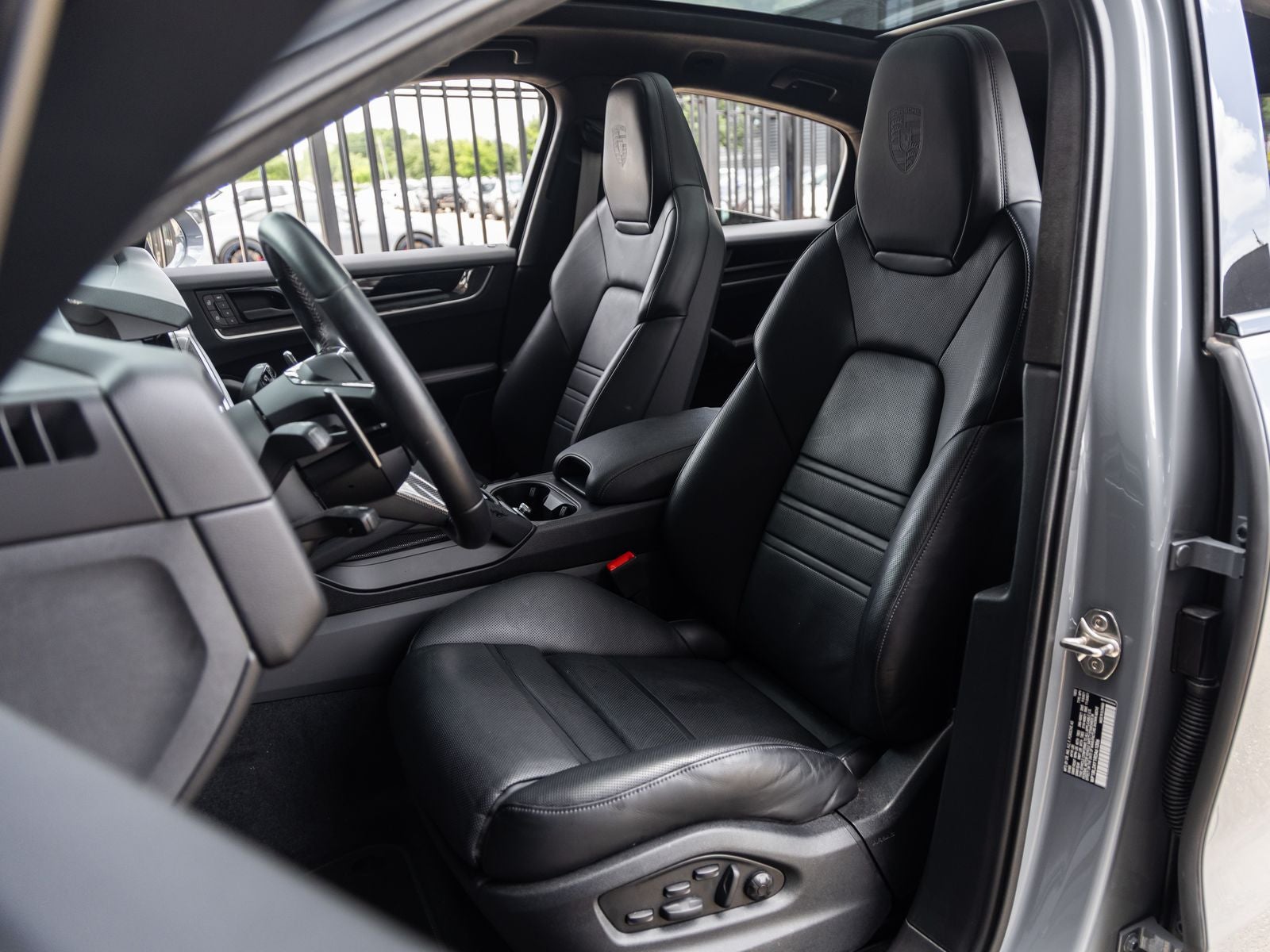 2024 Porsche Cayenne Coupe S