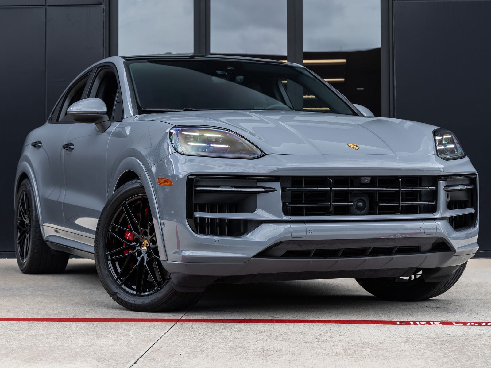 2024 Porsche Cayenne Coupe S