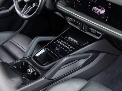 2024 Porsche Cayenne S Coupe