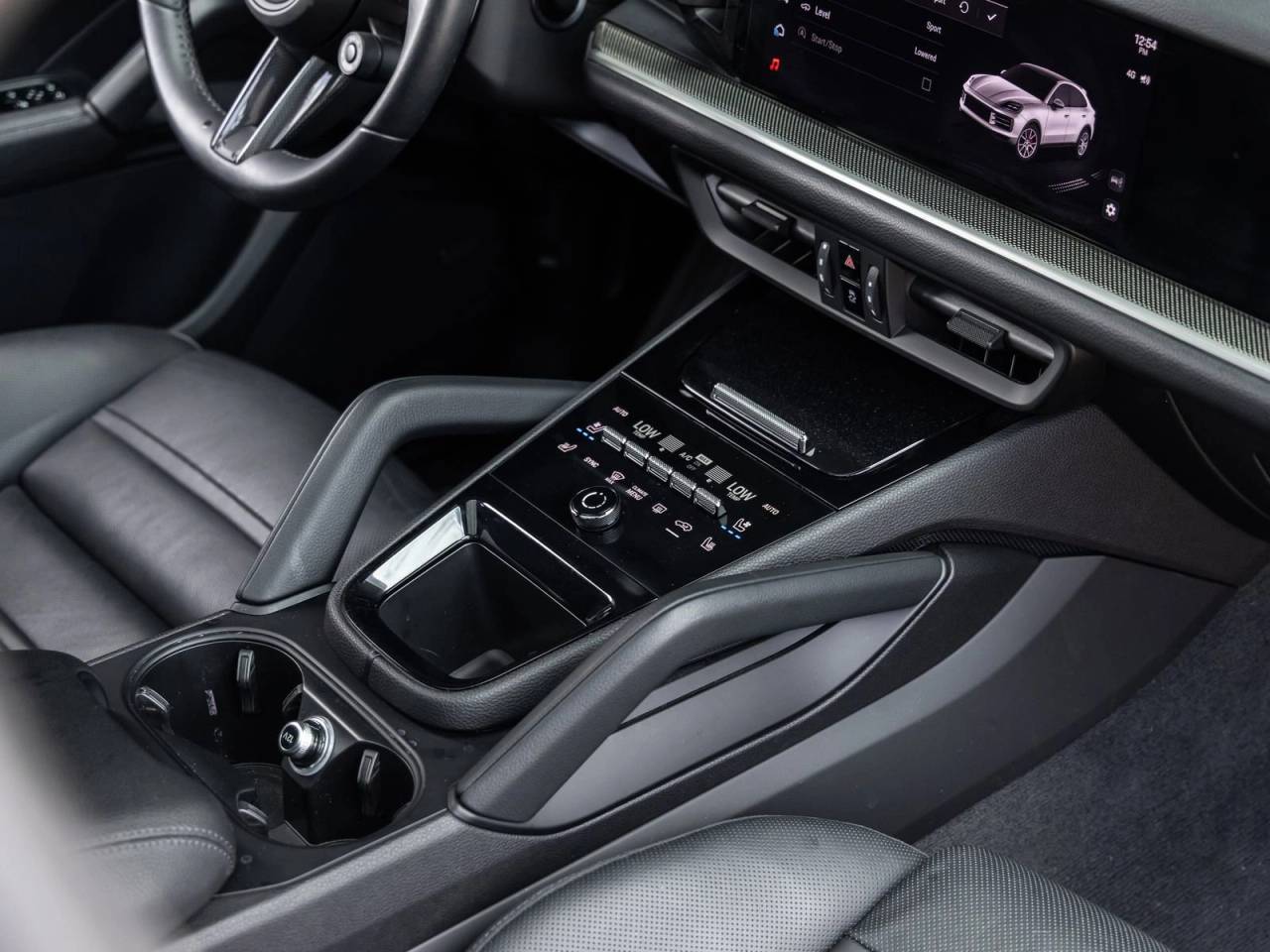 2024 Porsche Cayenne S Coupe