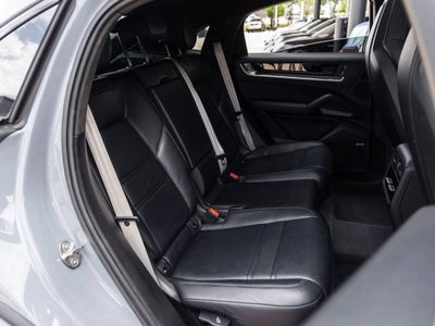 2024 Porsche Cayenne S Coupe