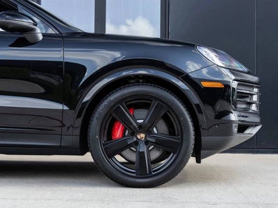 2025 Porsche Cayenne S Coupe