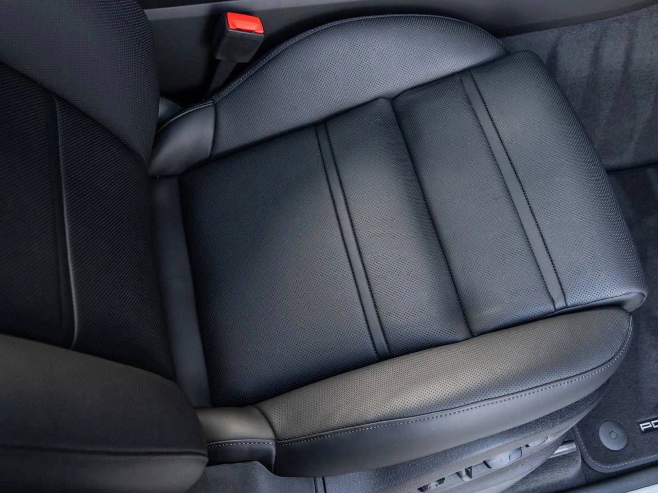 2025 Porsche Cayenne S Coupe