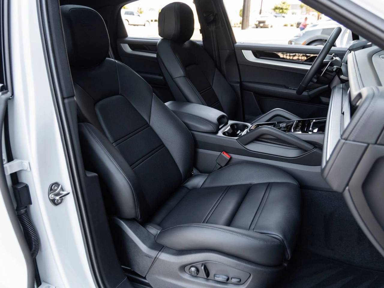 2026 Porsche Cayenne Cayenne S Coupe
