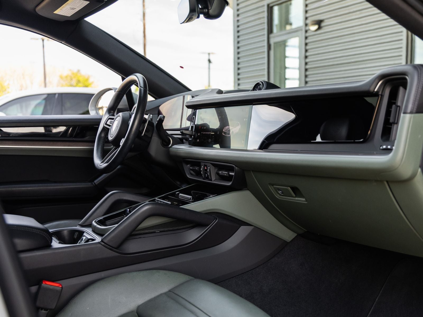 2024 Porsche Cayenne S Coupe