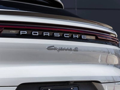 2024 Porsche Cayenne S Coupe