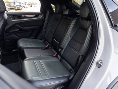 2024 Porsche Cayenne S Coupe