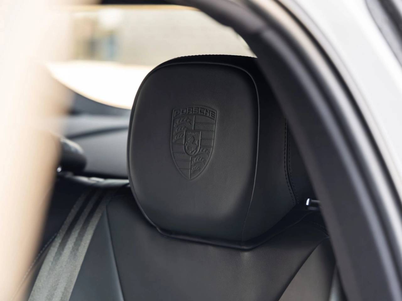 2024 Porsche Cayenne S Coupe