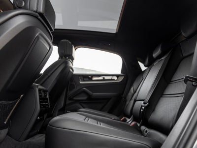 2025 Porsche Cayenne Cayenne S Coupe