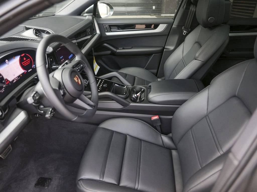 2025 Porsche Cayenne Cayenne S Coupe