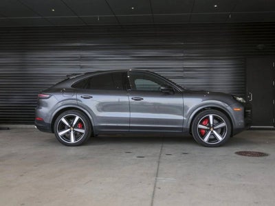 2025 Porsche Cayenne Cayenne S Coupe