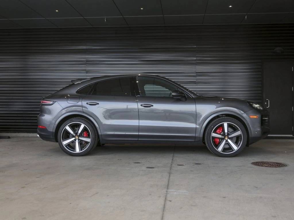 2025 Porsche Cayenne Cayenne S Coupe