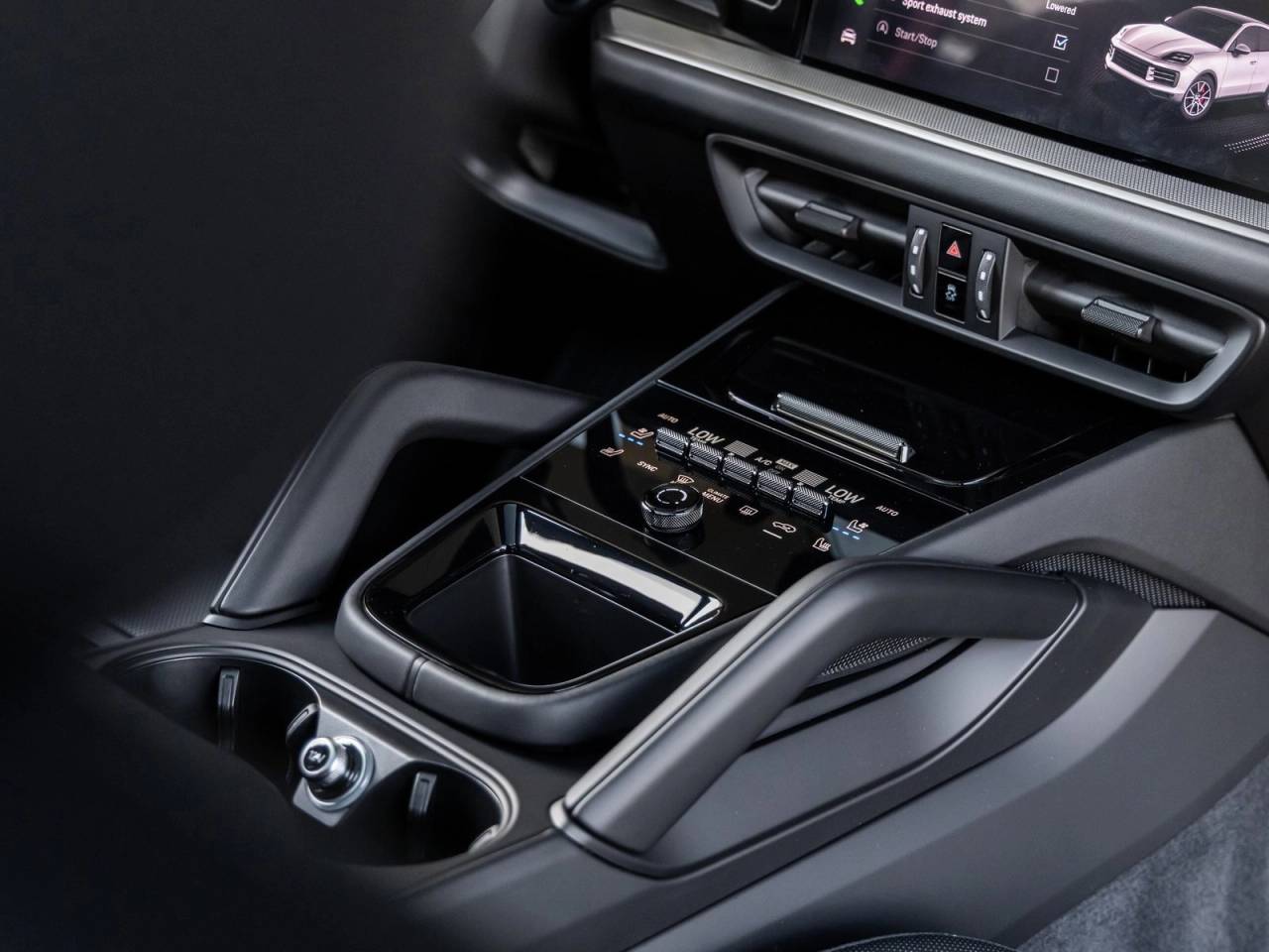 2025 Porsche Cayenne Coupe Cayenne S Coupe