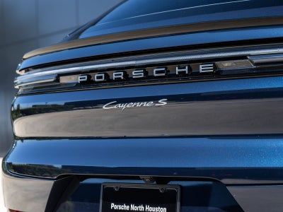 2025 Porsche Cayenne S Coupe