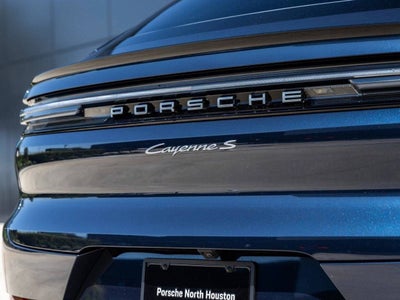 2025 Porsche Cayenne S Coupe