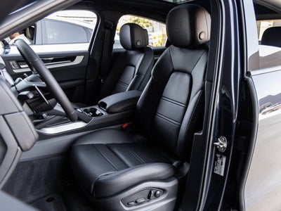 2025 Porsche Cayenne S Coupe