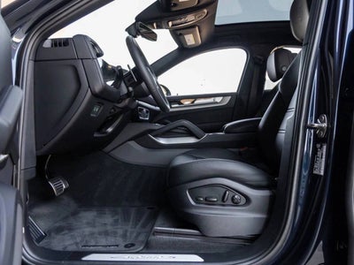 2025 Porsche Cayenne S Coupe