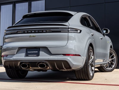 2025 Porsche Cayenne E-Hybrid Coupe Turbo