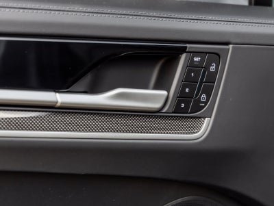 2025 Porsche Cayenne E-Hybrid Coupe Turbo