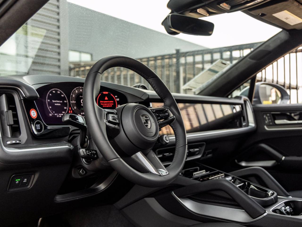 2025 Porsche Cayenne Cayenne Turbo E-Hybrid Coupe