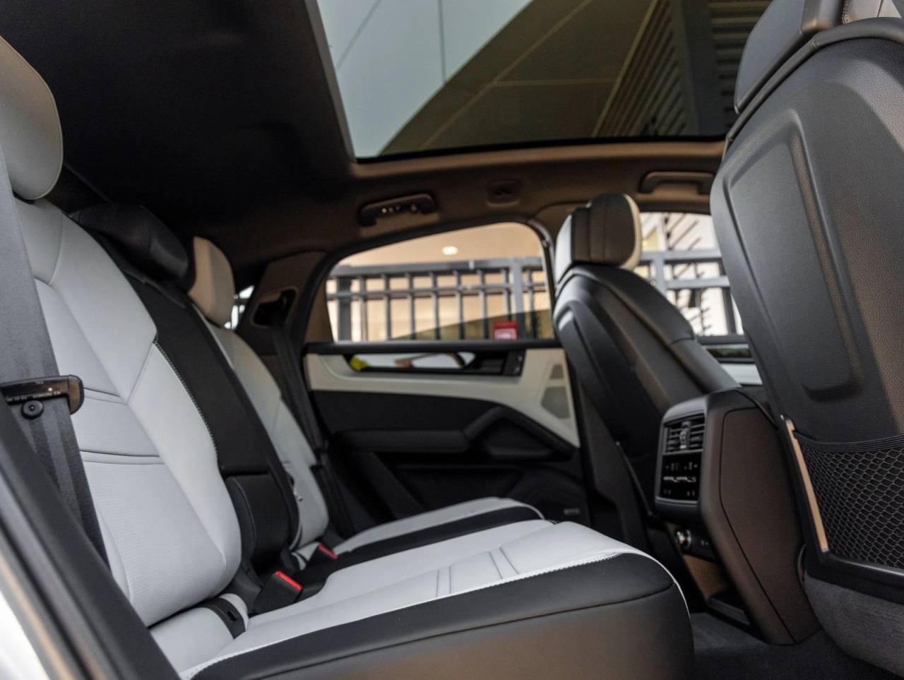 2026 Porsche Cayenne Cayenne S E-Hybrid Coupe